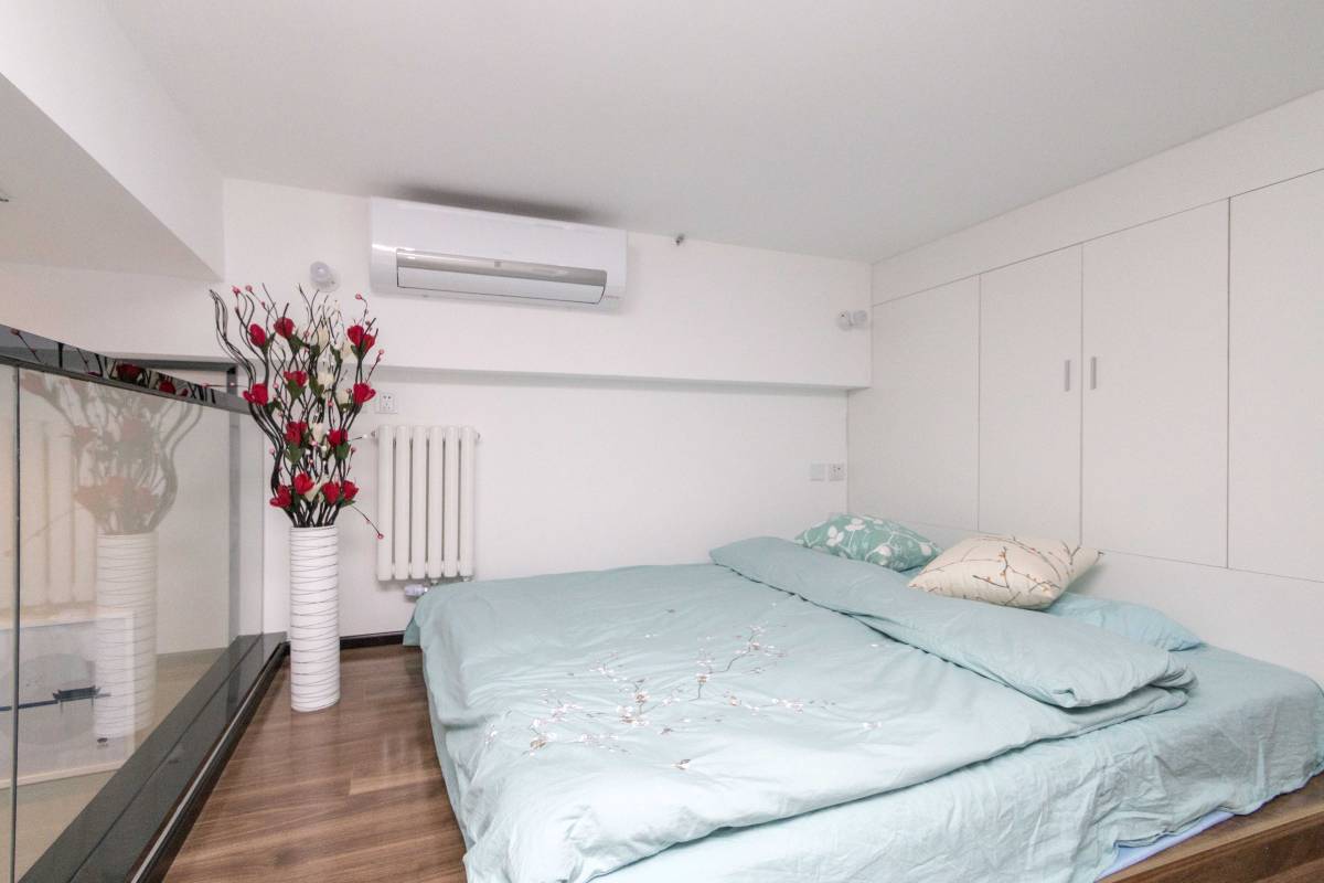 澡堂暖气片 澡堂暖气片